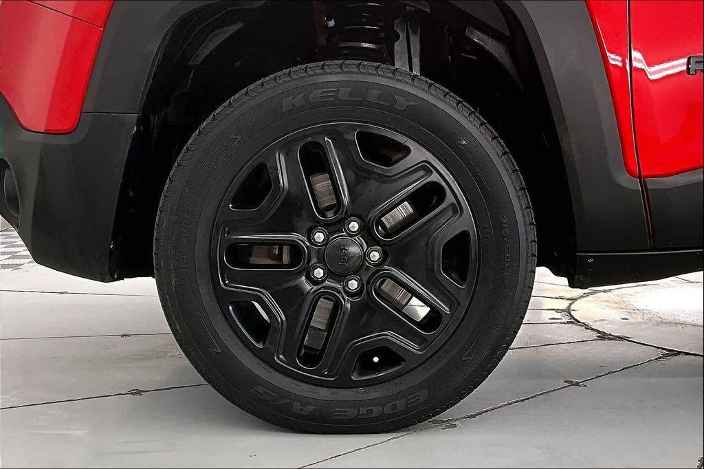 used 2018 Jeep Renegade car, priced at $11,595
