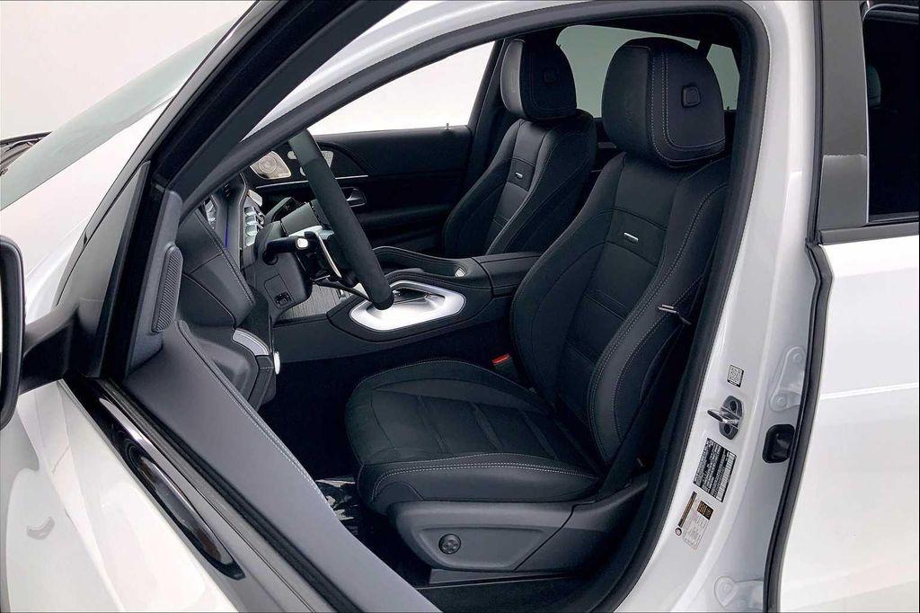 new 2025 Mercedes-Benz AMG GLE 53 car, priced at $100,375