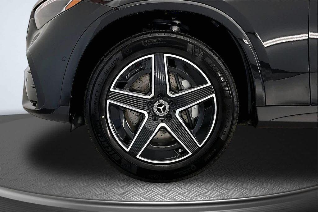 new 2026 Mercedes-Benz GLC 300 car, priced at $58,515