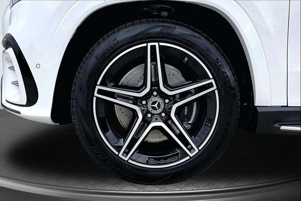 new 2026 Mercedes-Benz GLS 450 car, priced at $101,500