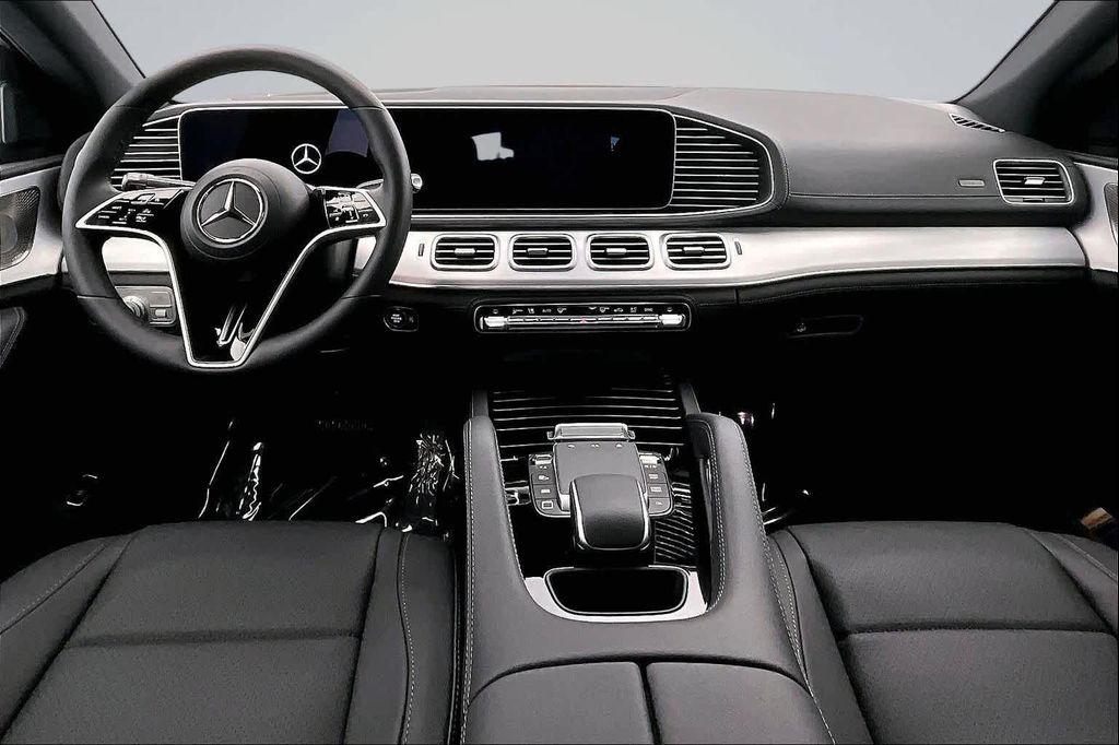 new 2026 Mercedes-Benz GLE 450 car, priced at $86,065