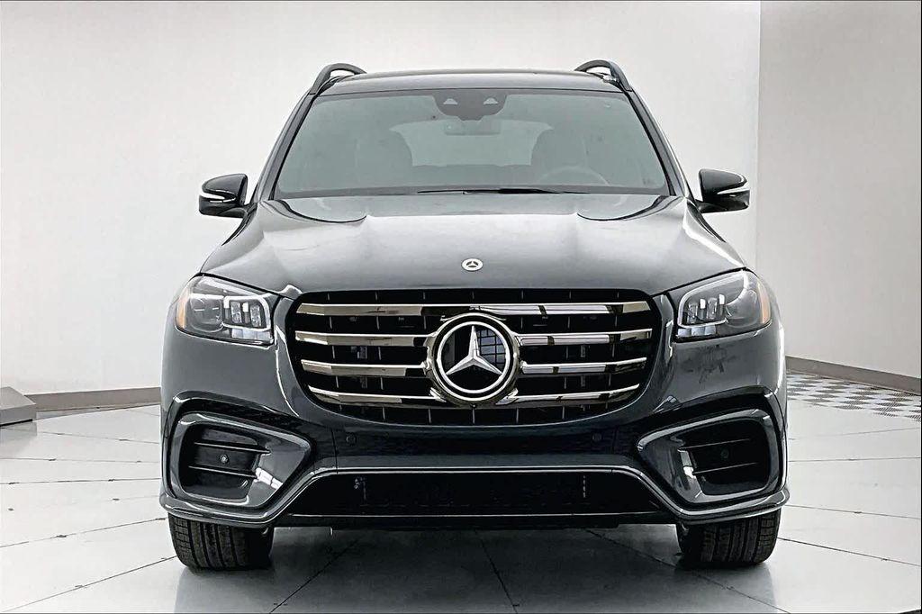 new 2026 Mercedes-Benz GLS 450 car, priced at $97,100