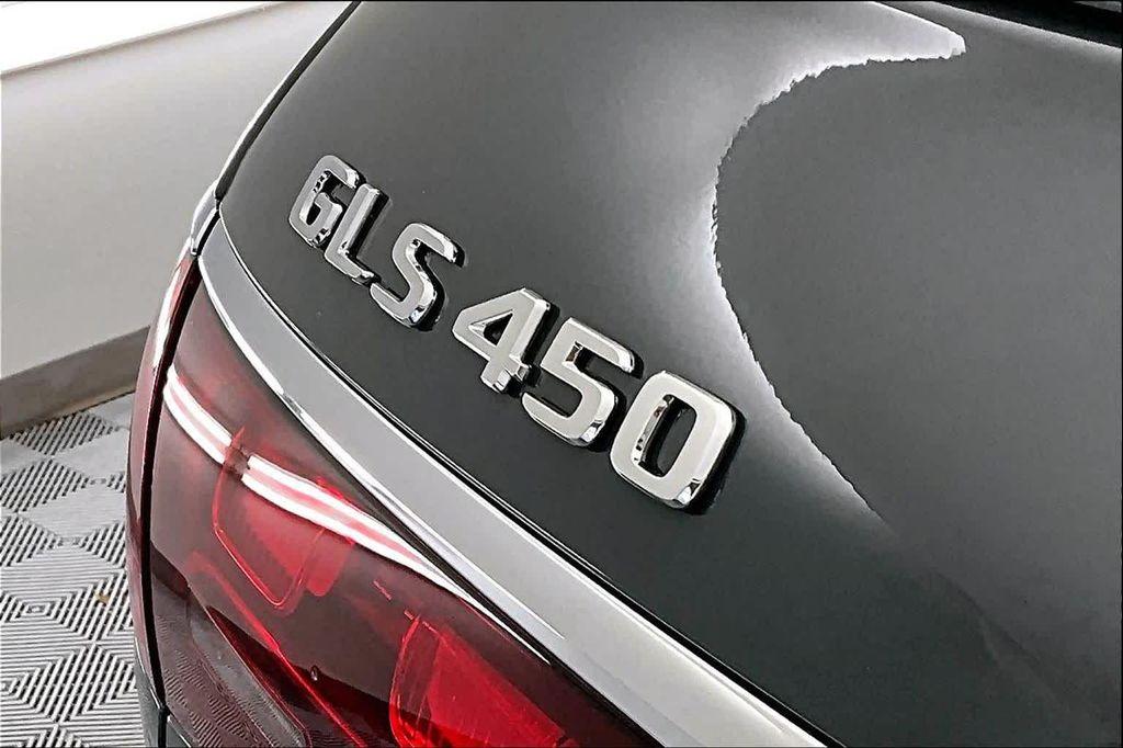 new 2026 Mercedes-Benz GLS 450 car, priced at $97,100