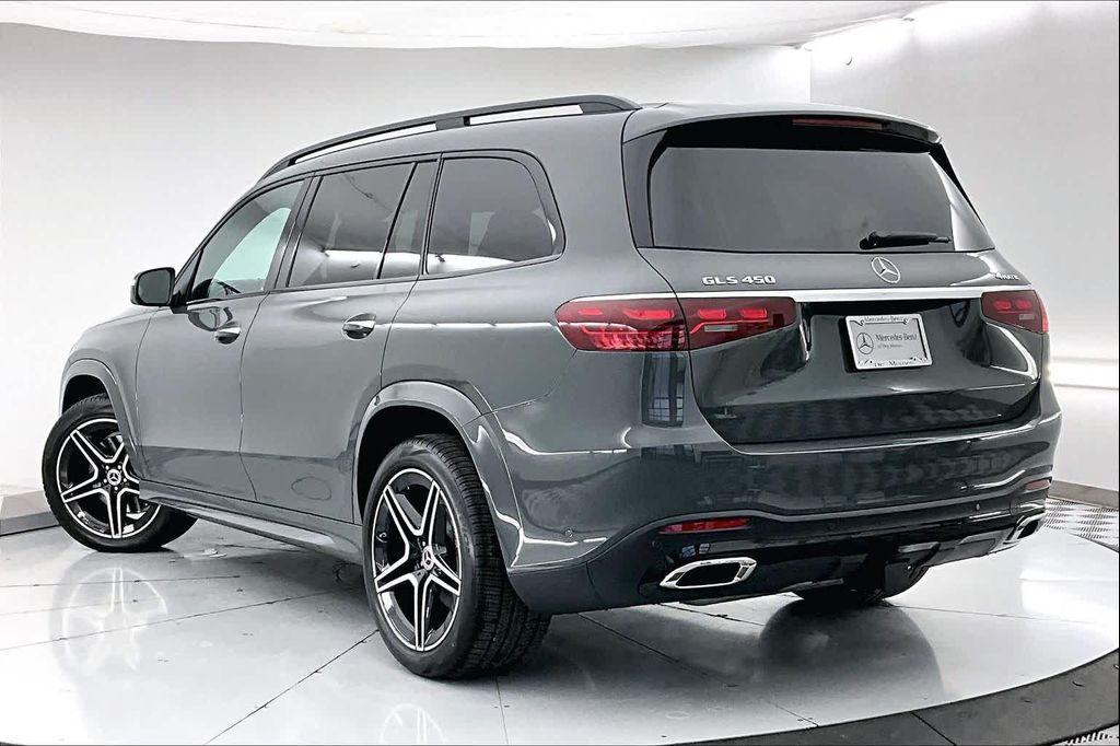 new 2026 Mercedes-Benz GLS 450 car, priced at $97,100