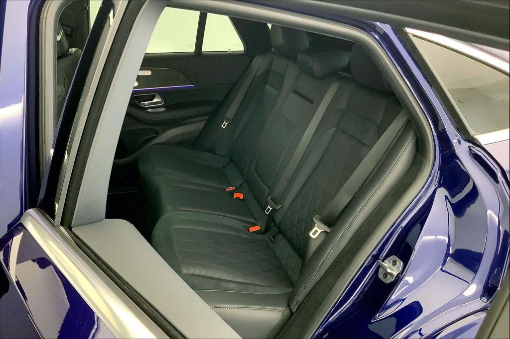 new 2025 Mercedes-Benz AMG GLE 63 car, priced at $149,750