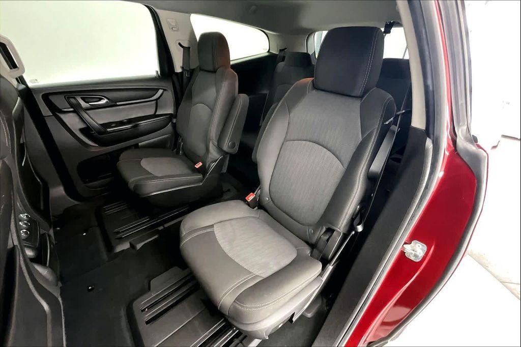 used 2016 Chevrolet Traverse car, priced at $10,925