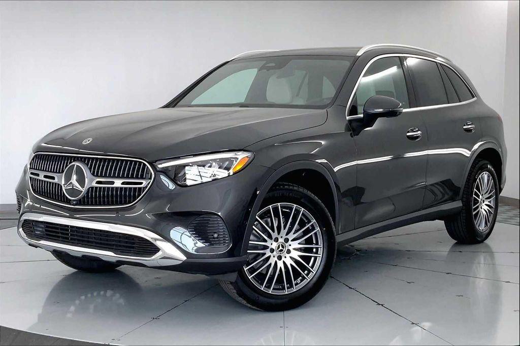 new 2026 Mercedes-Benz GLC 300 car, priced at $58,195