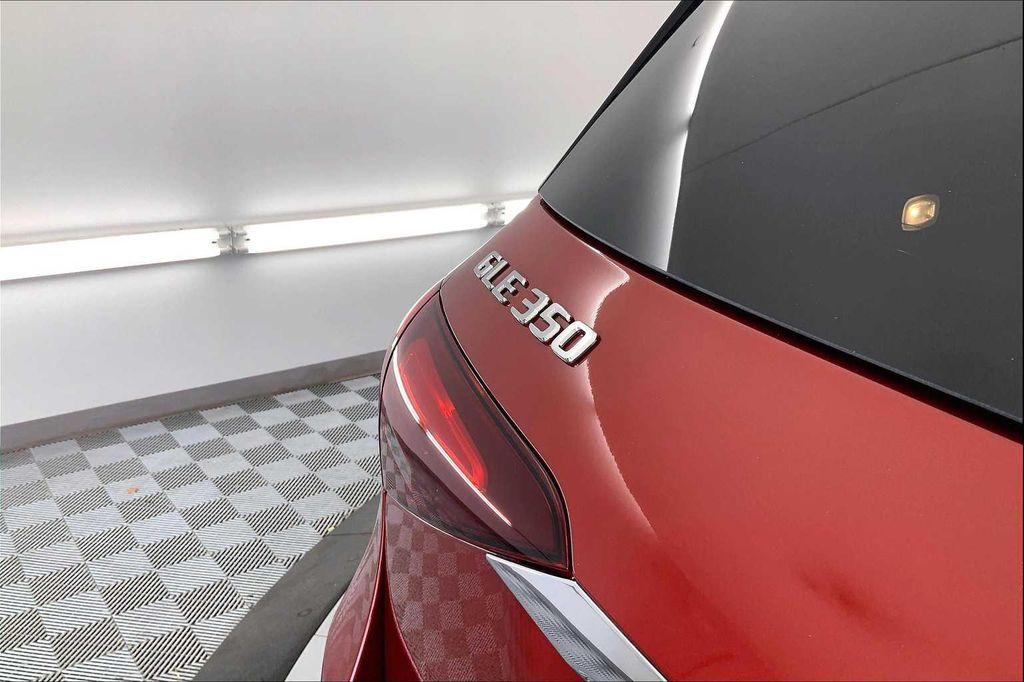 new 2025 Mercedes-Benz GLE 350 car, priced at $71,140