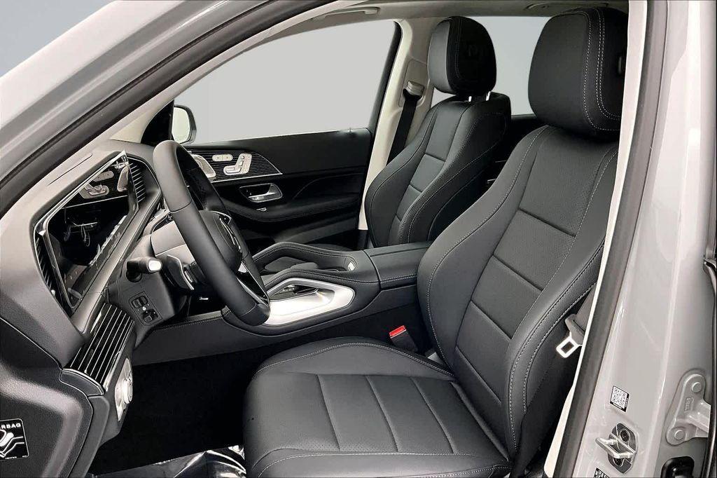 new 2026 Mercedes-Benz GLE 450 car, priced at $83,135