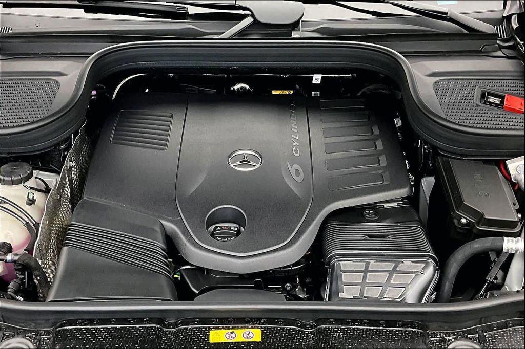 new 2026 Mercedes-Benz GLE 450 car, priced at $83,135