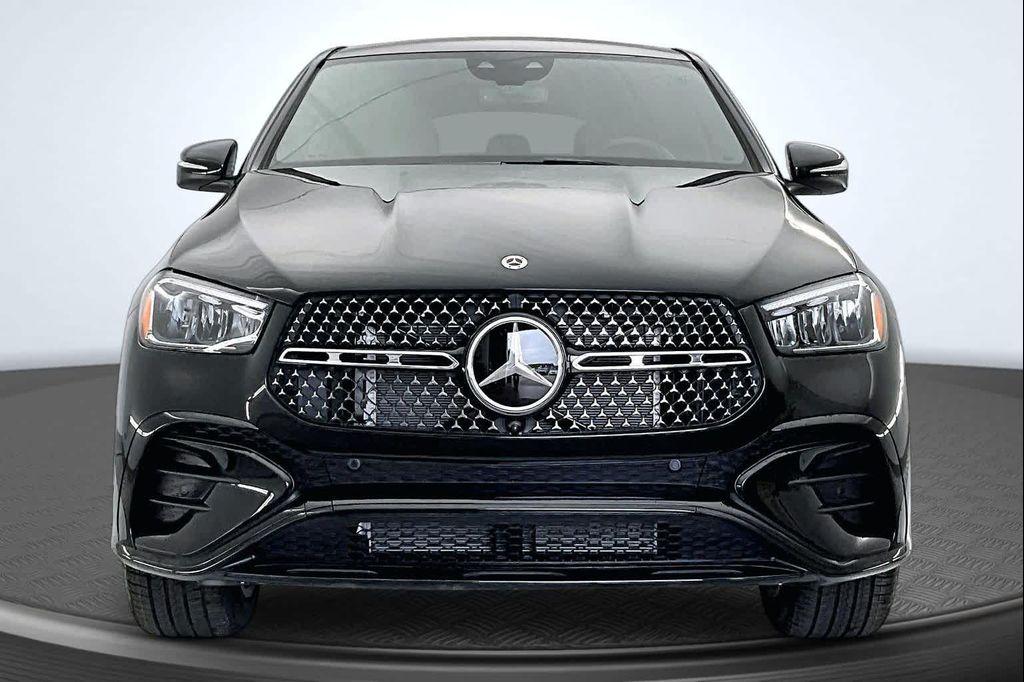new 2026 Mercedes-Benz GLE 450 car, priced at $84,860