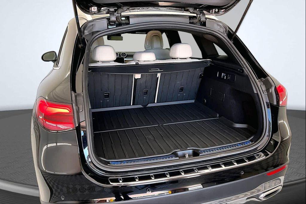 used 2024 Mercedes-Benz GLC 300 car, priced at $43,870