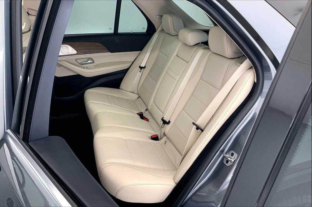 used 2022 Mercedes-Benz GLE 350 car, priced at $37,999