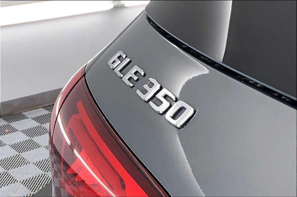 used 2022 Mercedes-Benz GLE 350 car, priced at $37,999