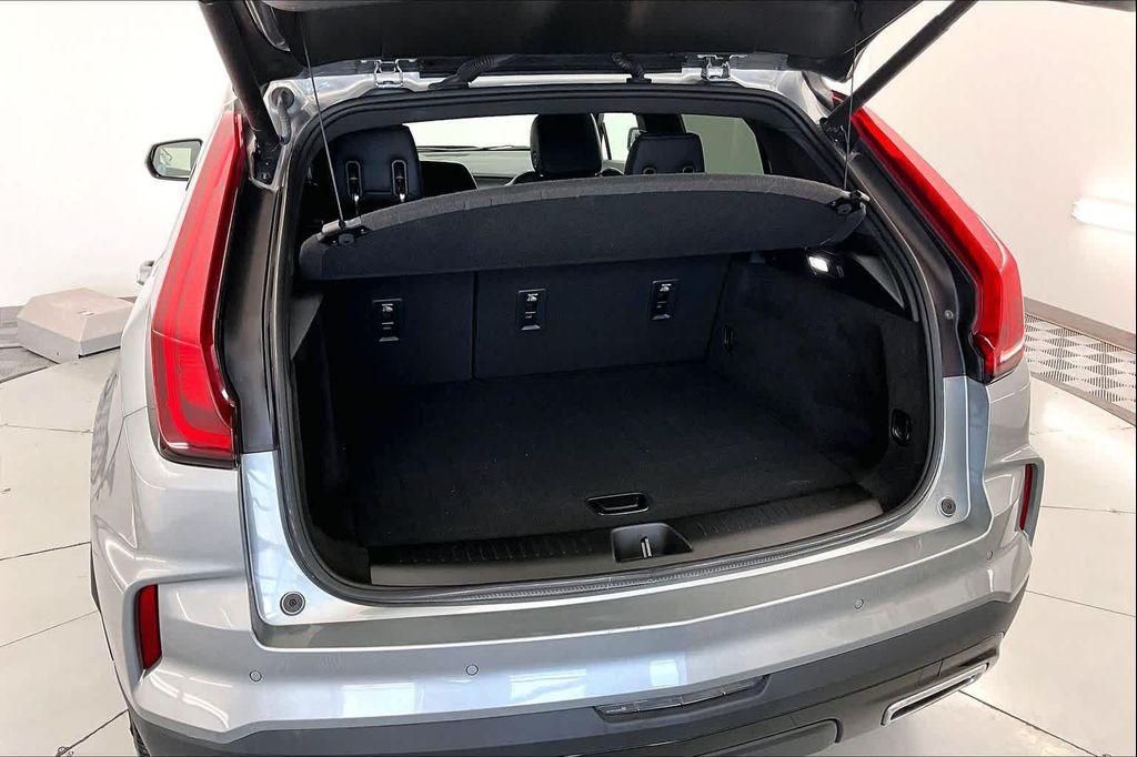 used 2024 Cadillac XT4 car, priced at $34,555