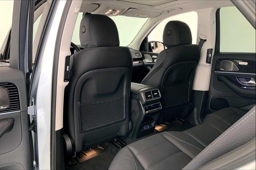 new 2026 Mercedes-Benz GLE 450 car, priced at $86,550