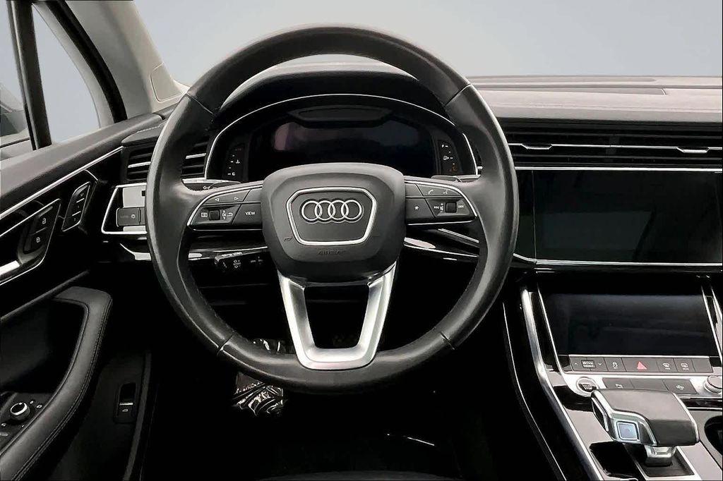 used 2024 Audi Q7 car, priced at $38,987