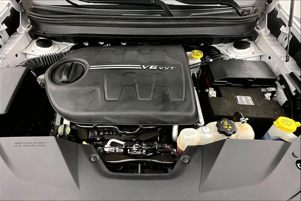 used 2021 Jeep Cherokee car, priced at $21,440