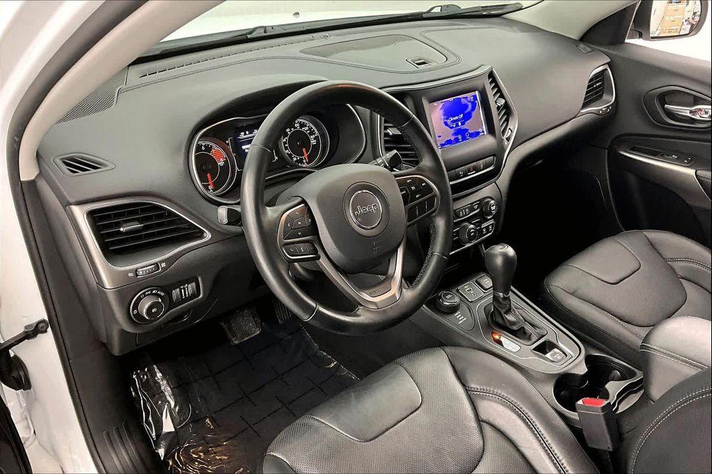 used 2021 Jeep Cherokee car, priced at $21,440