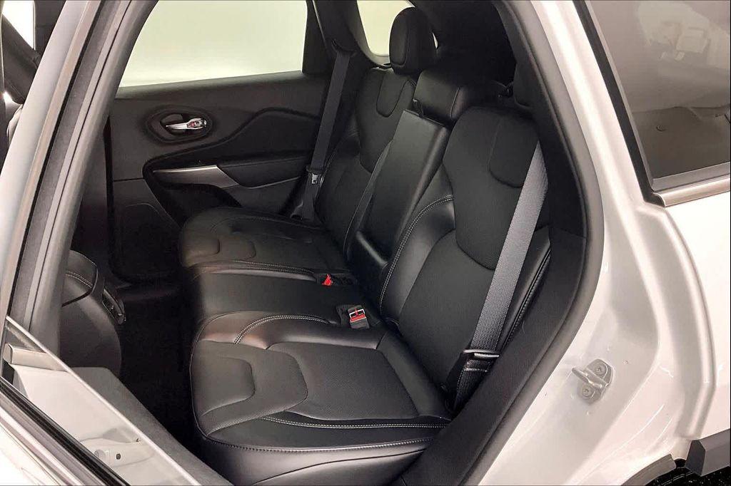 used 2021 Jeep Cherokee car, priced at $21,440