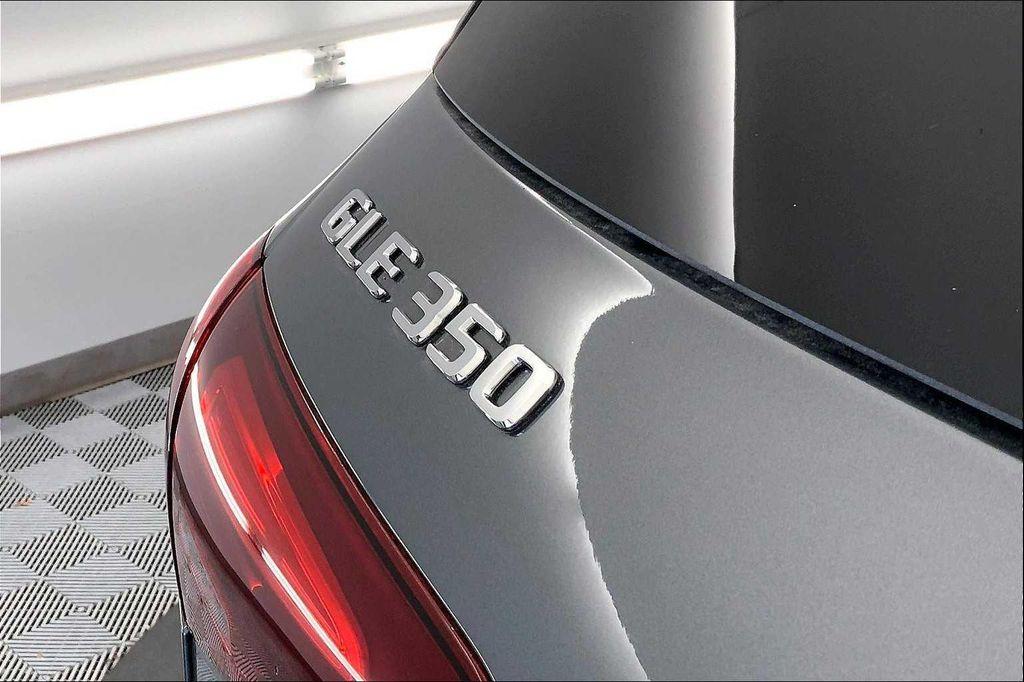 new 2025 Mercedes-Benz GLE 350 car, priced at $70,635