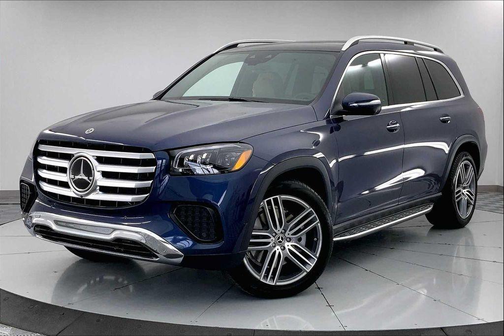 new 2026 Mercedes-Benz GLS 450 car, priced at $100,140