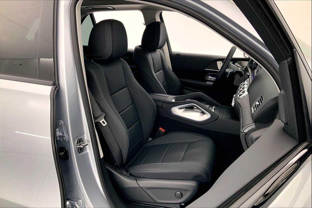 new 2026 Mercedes-Benz GLE 450 car, priced at $79,630