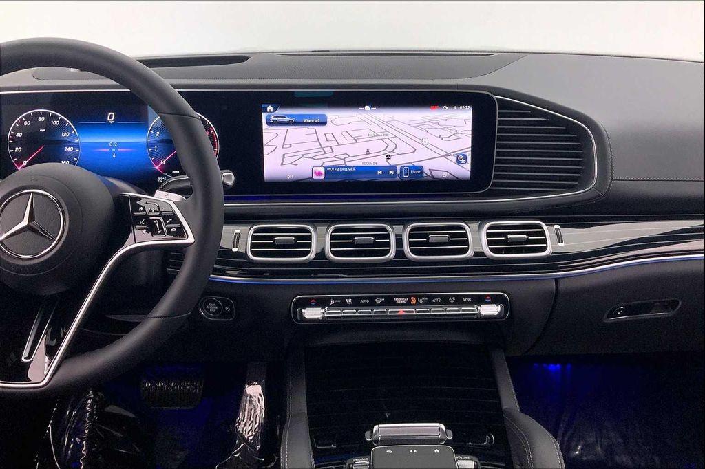 new 2025 Mercedes-Benz GLS 450 car, priced at $95,235