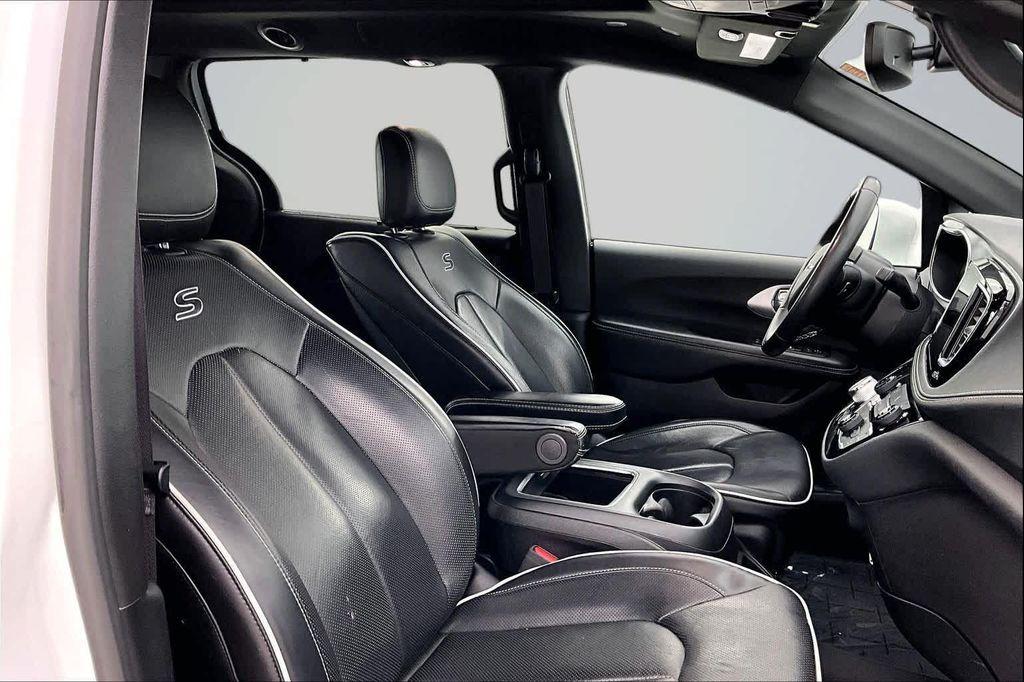 used 2020 Chrysler Pacifica car, priced at $24,949