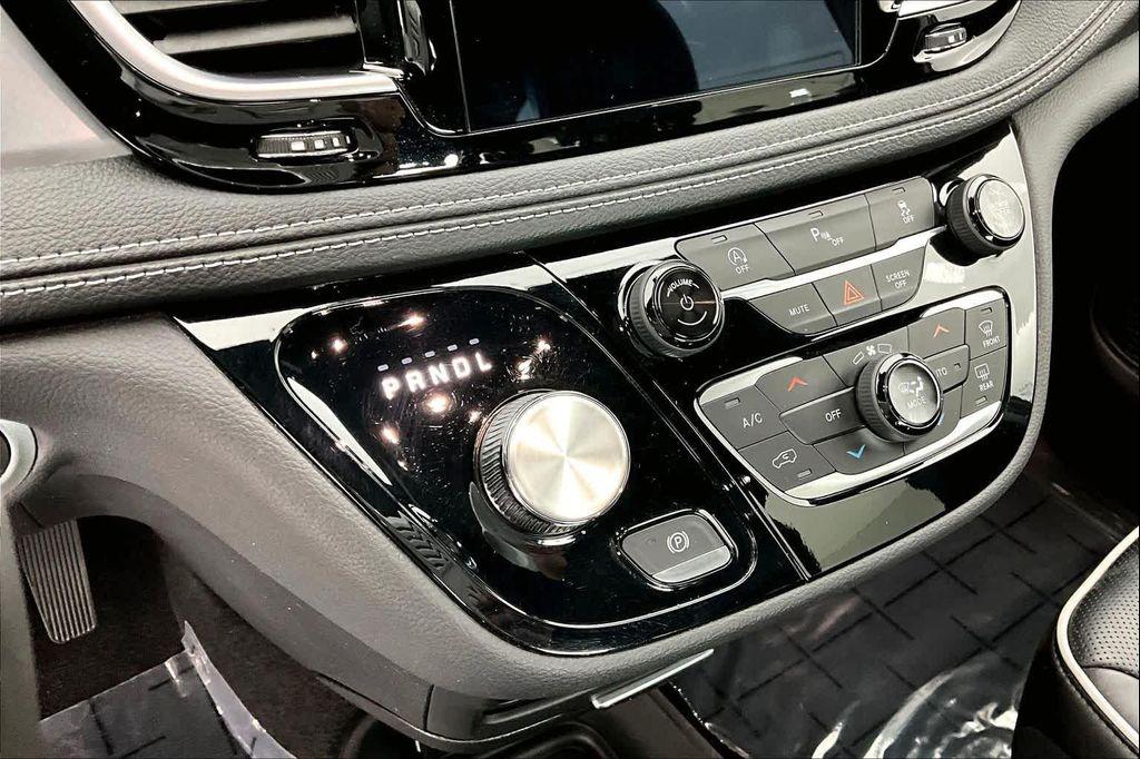 used 2020 Chrysler Pacifica car, priced at $24,949