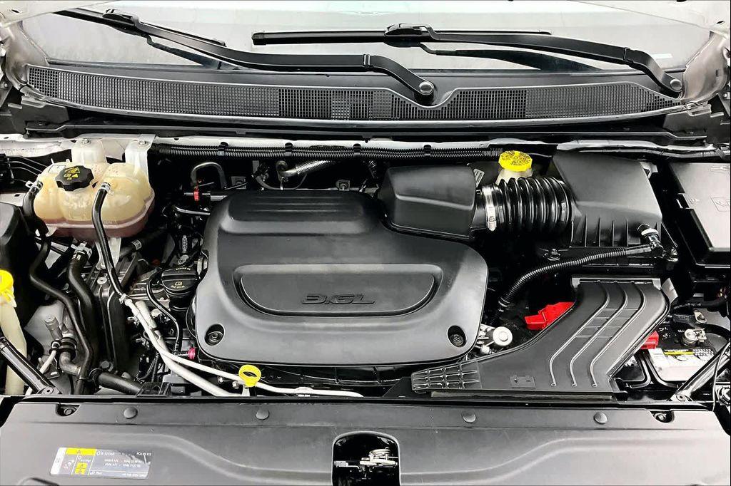 used 2020 Chrysler Pacifica car, priced at $24,949
