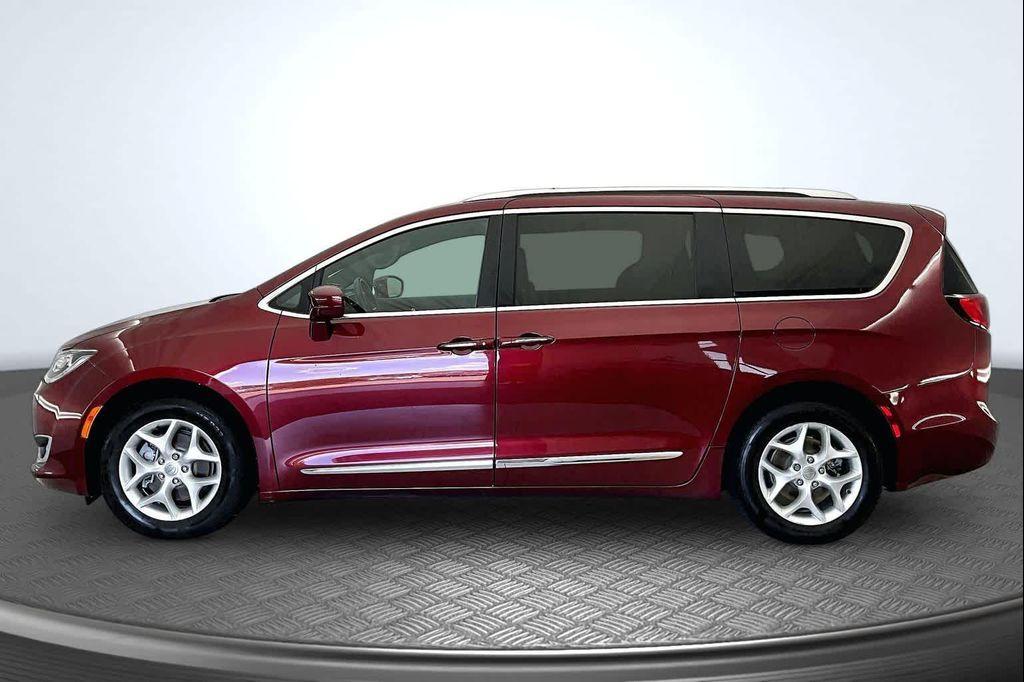 used 2020 Chrysler Pacifica car, priced at $16,645