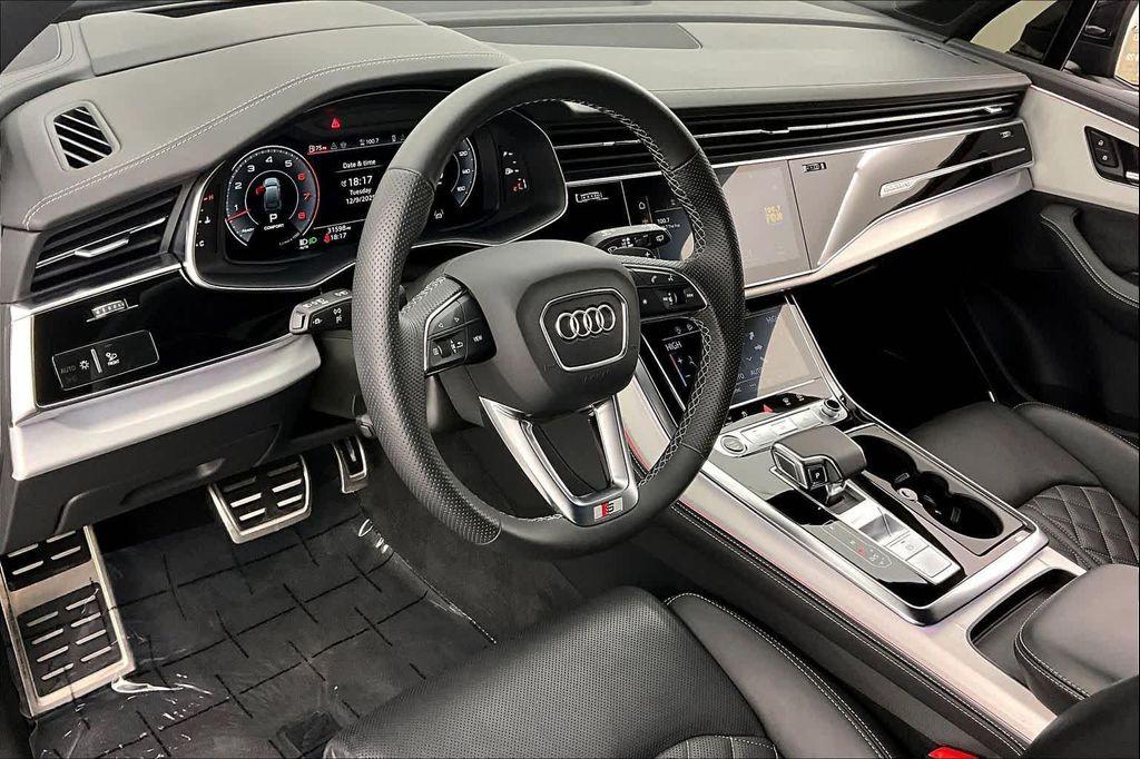 used 2024 Audi Q7 car, priced at $55,435