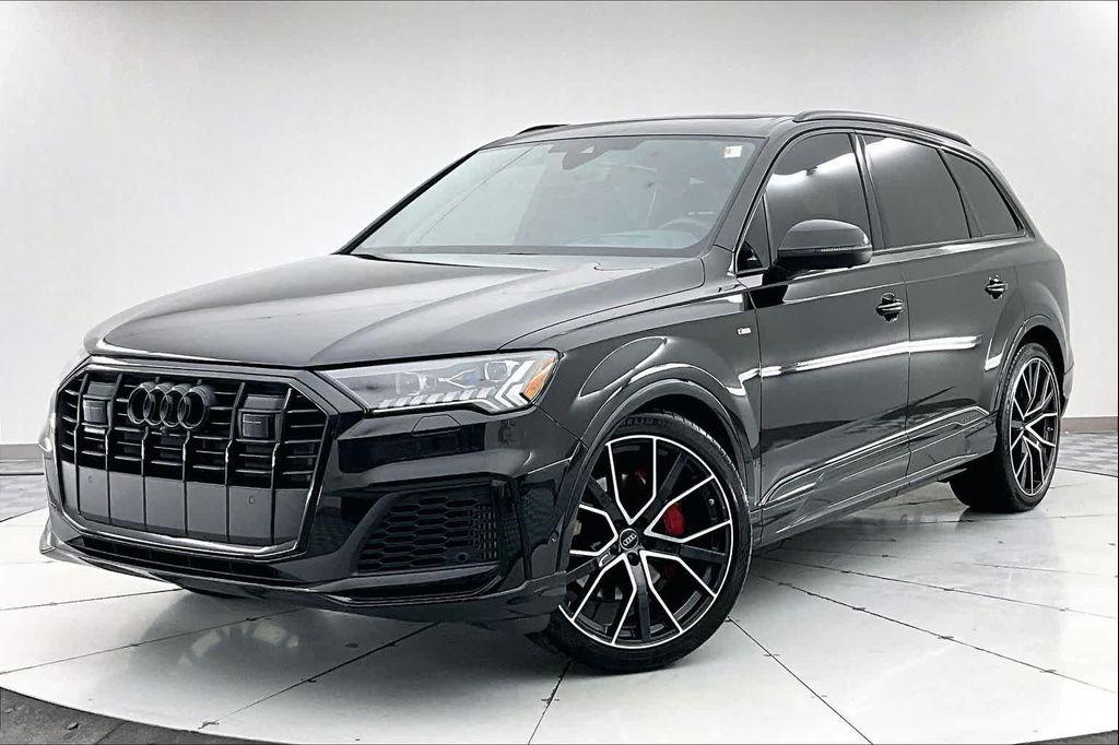 used 2024 Audi Q7 car, priced at $55,966