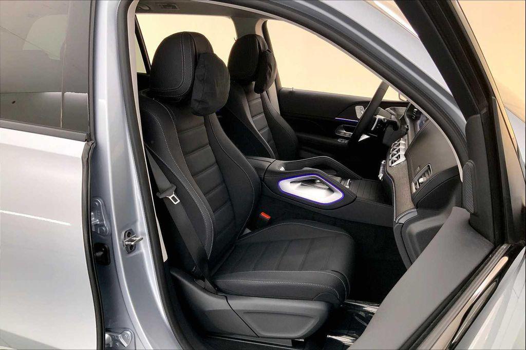 new 2026 Mercedes-Benz GLS 450 car, priced at $105,420