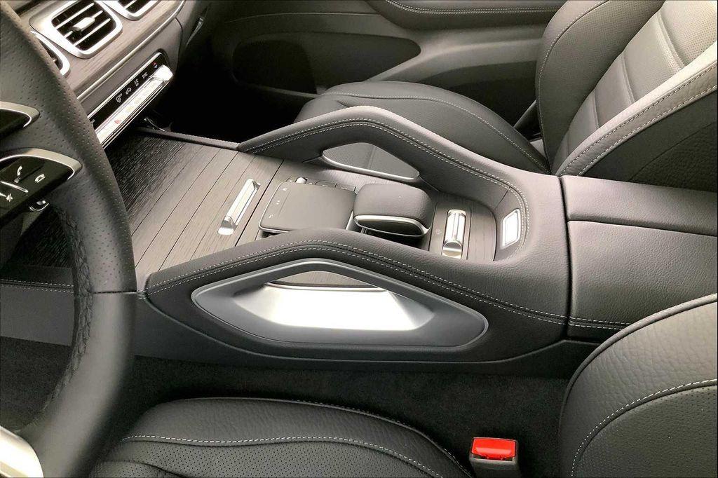 new 2026 Mercedes-Benz GLS 450 car, priced at $105,420