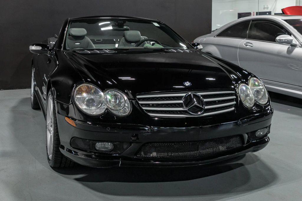 used 2006 Mercedes-Benz SL-Class car, priced at $23,900
