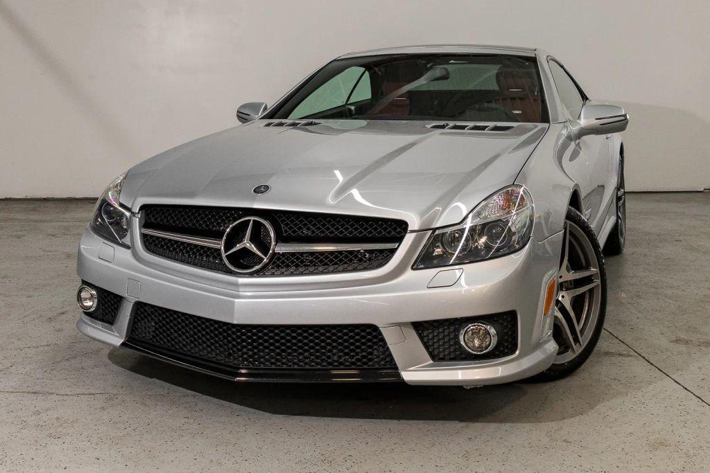 used 2009 Mercedes-Benz SL-Class car, priced at $39,900
