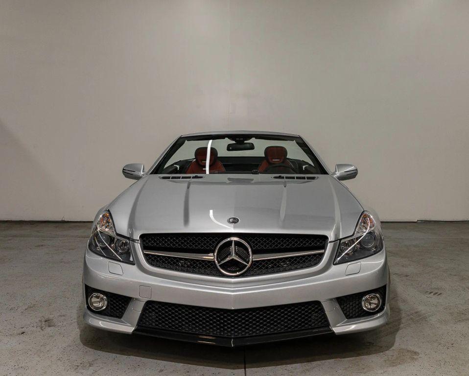 used 2009 Mercedes-Benz SL-Class car, priced at $39,900