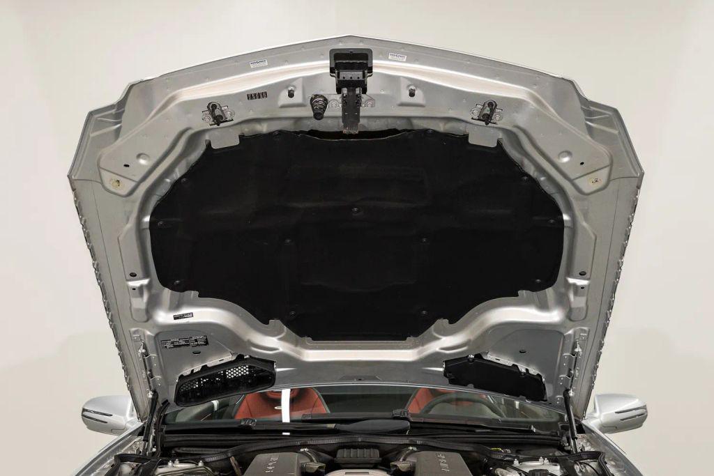 used 2009 Mercedes-Benz SL-Class car, priced at $39,900