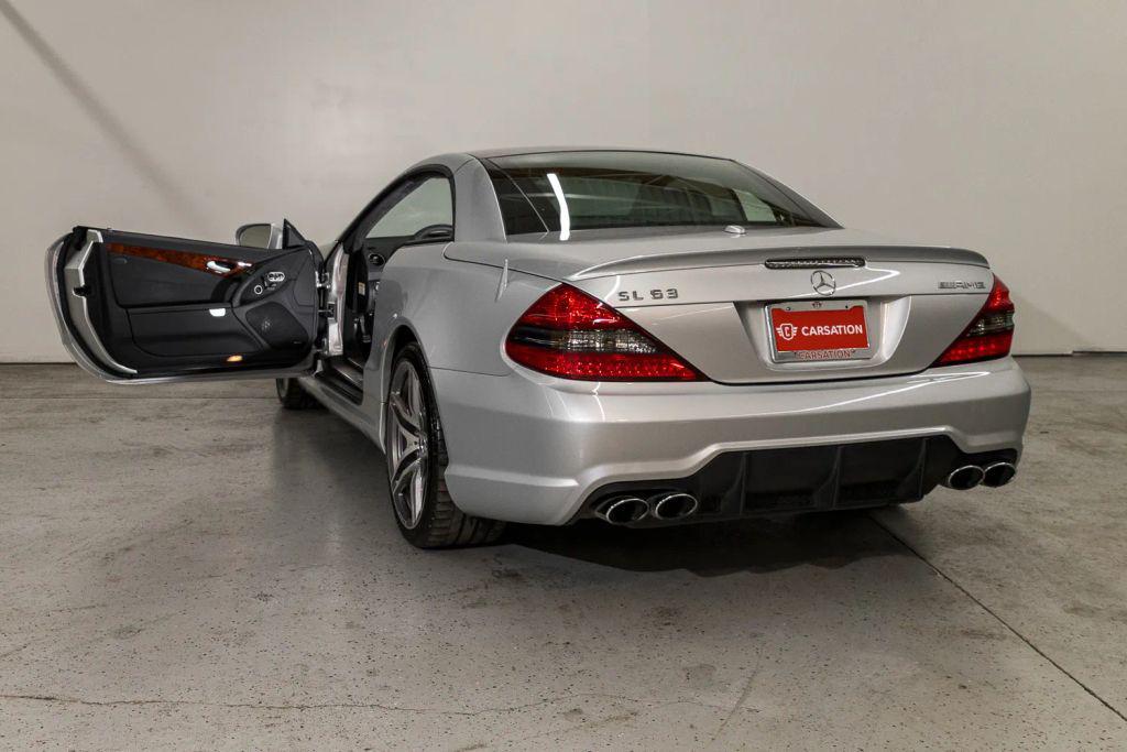 used 2009 Mercedes-Benz SL-Class car, priced at $39,900