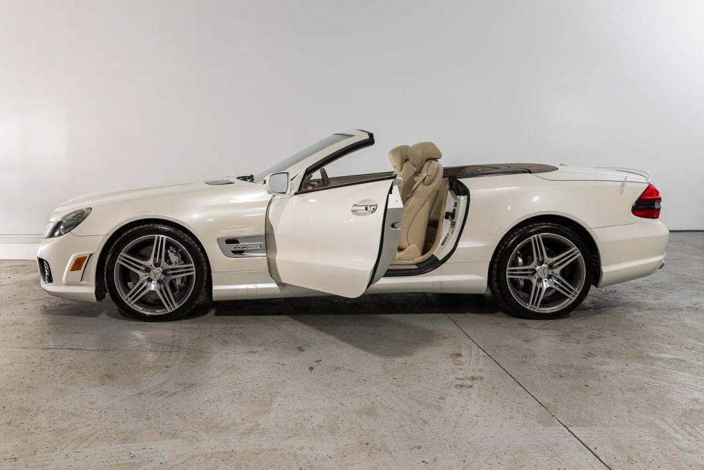 used 2009 Mercedes-Benz SL-Class car, priced at $42,900