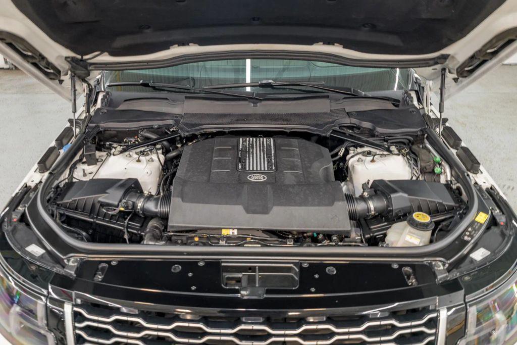 used 2018 Land Rover Range Rover car, priced at $31,900