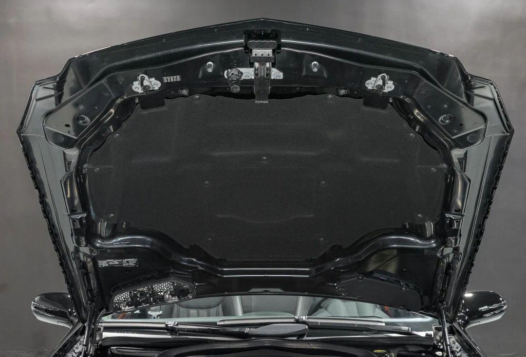 used 2009 Mercedes-Benz SL-Class car, priced at $39,900