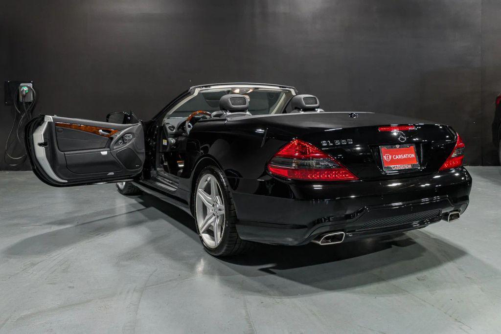 used 2009 Mercedes-Benz SL-Class car, priced at $39,900