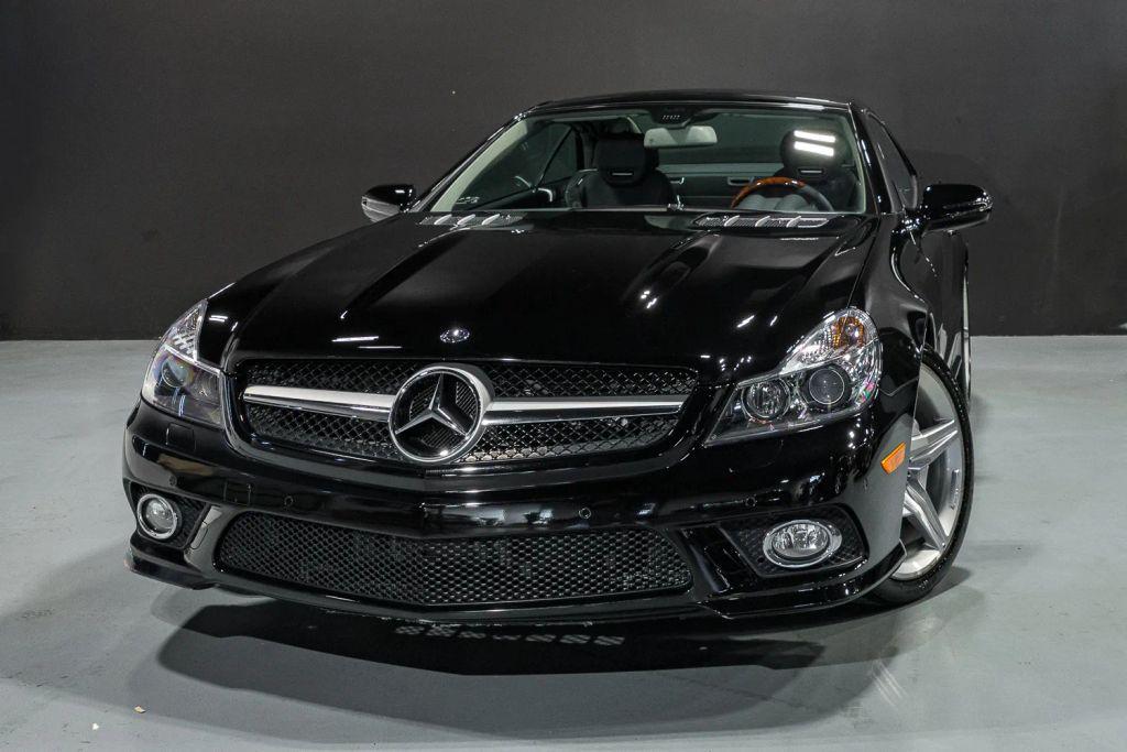 used 2009 Mercedes-Benz SL-Class car, priced at $39,900