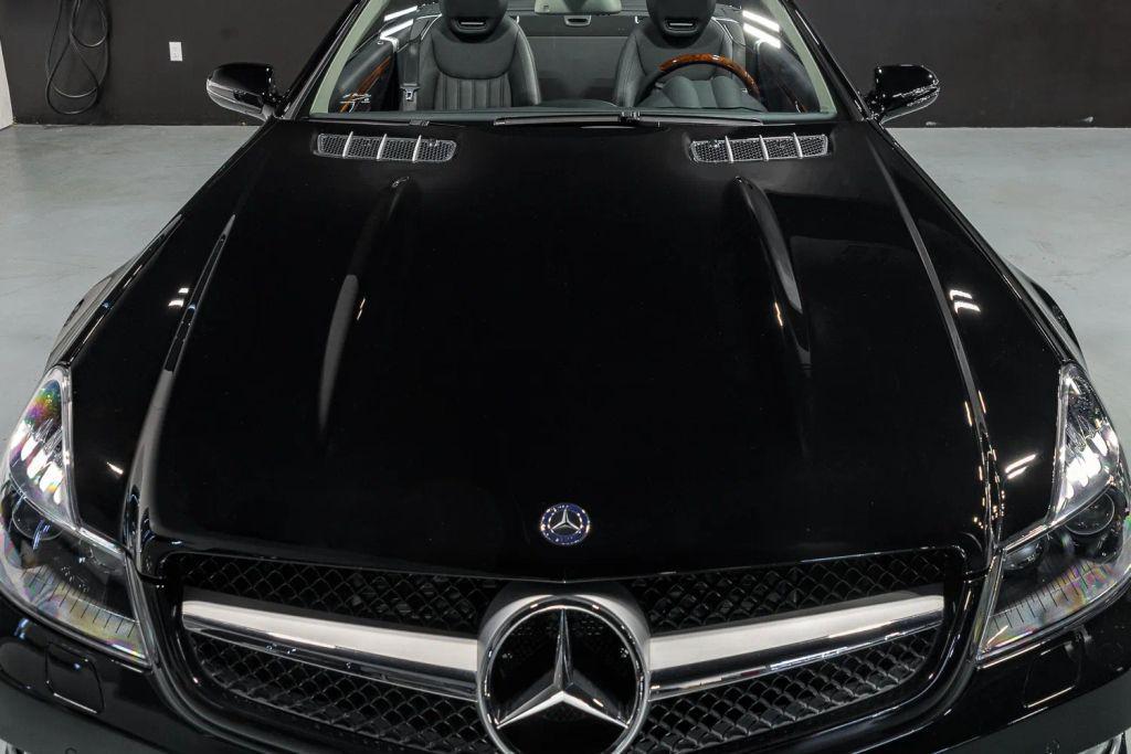 used 2009 Mercedes-Benz SL-Class car, priced at $39,900