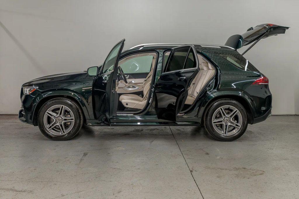 used 2022 Mercedes-Benz GLE 350 car, priced at $38,900