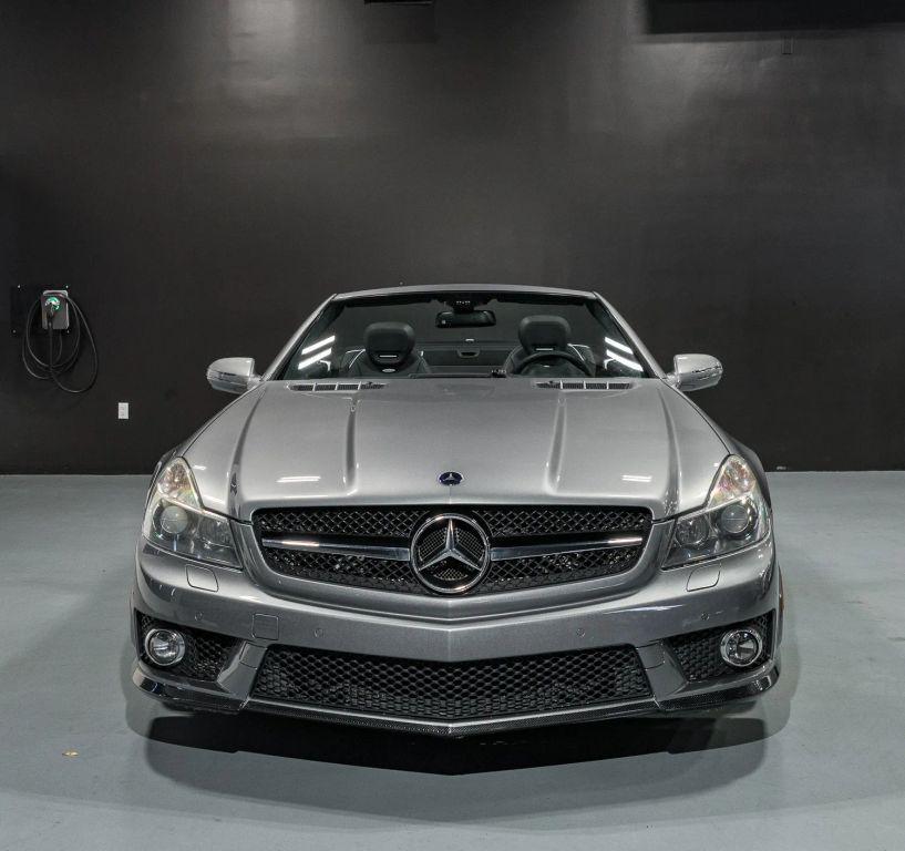 used 2009 Mercedes-Benz SL-Class car, priced at $38,900