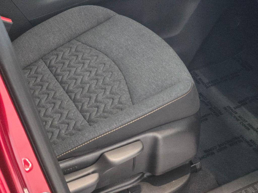 used 2024 Chevrolet Equinox car, priced at $24,372
